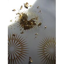 Не очень удачная попытка нанести паталь через трафарет