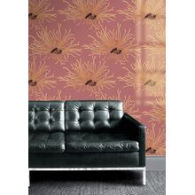 Пример обоев с цветочным орнаментом по трафарету